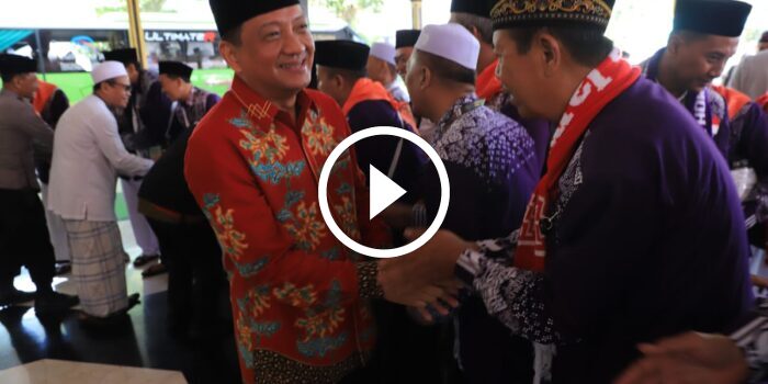 Ribuan Calon Jemaah Haji Kabupaten Jombang di Berangkatkan