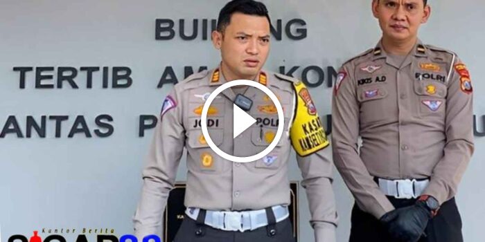 Tabrak Rumah Warga di Tulungagung, Minibus Tancap Gas Terekam&nbsp;CCTV