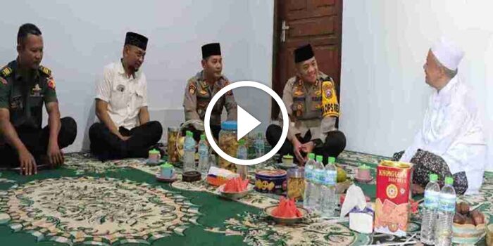 Kapolres Nganjuk Kunjungi Ketua MUI di Tanjungtani&nbsp;Prambon