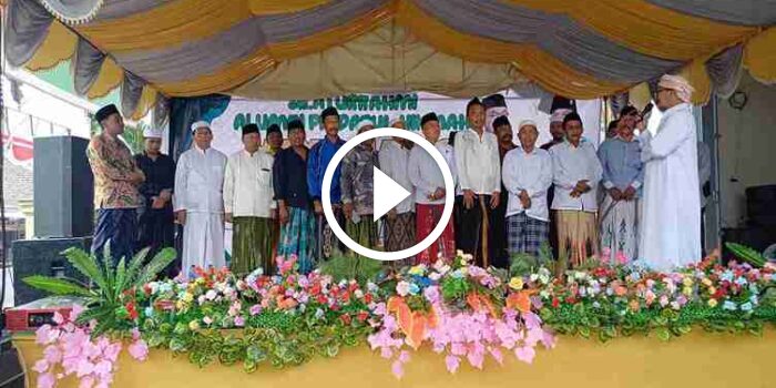 Alumni Ponpes Darul Hikmah Kayu Manis Deklarasi Dukung Muhammad Baqir Aminatullah-Taufadi